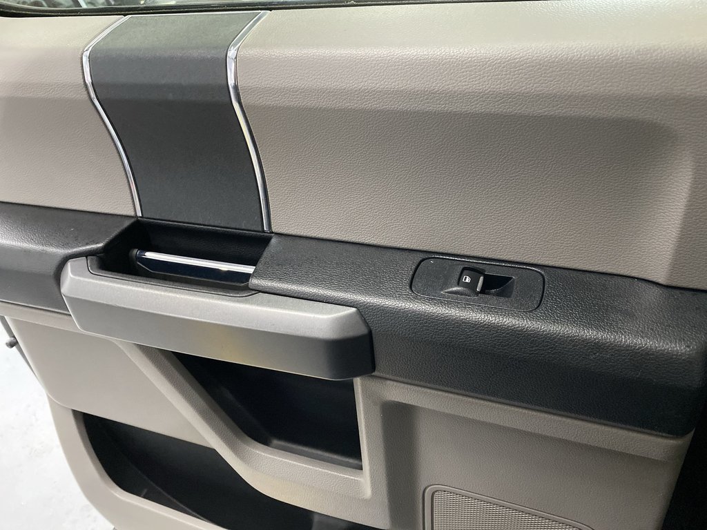 2015 Ford F-150 XLT | A/C | Cruise | Cam | 4WD in Saint John, New Brunswick - 29 - w1024h768px
