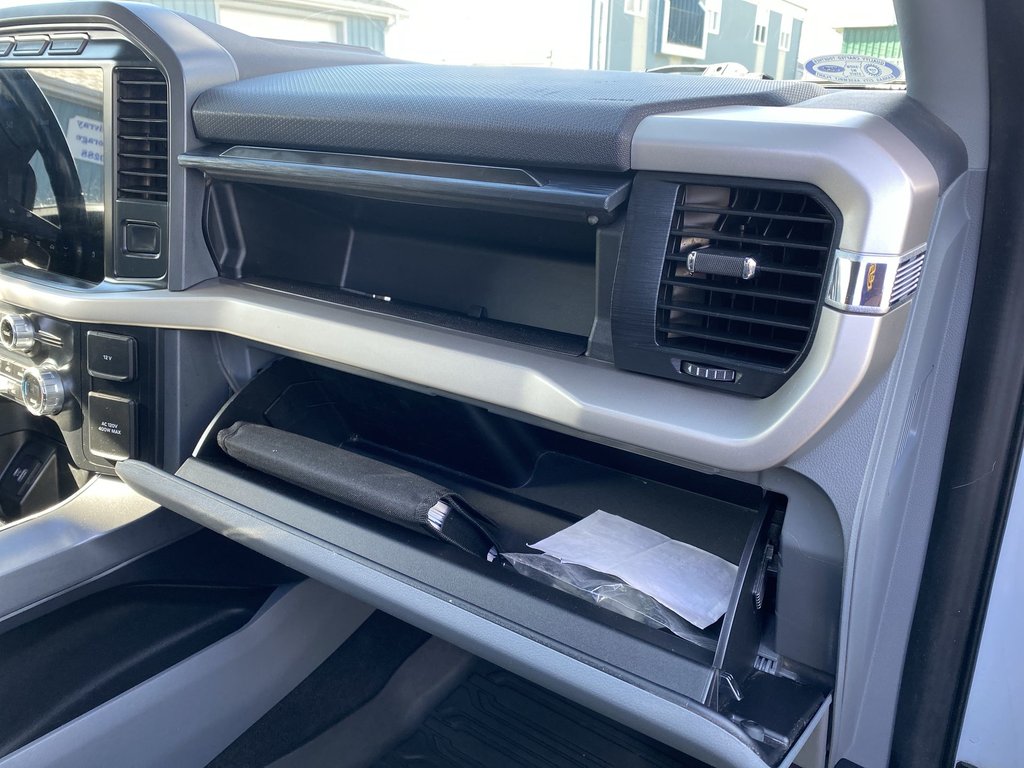 2021 Ford F-150 XLT | 4WD | Cam | Cruise | Bluetooth in Saint John, New Brunswick - 34 - w1024h768px