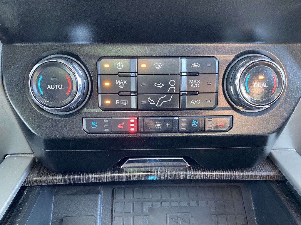 2020 Ford F-350 SRW LARIAT | Diesel | Leather | Cam | HtdMirror in Saint John, New Brunswick - 23 - w1024h768px
