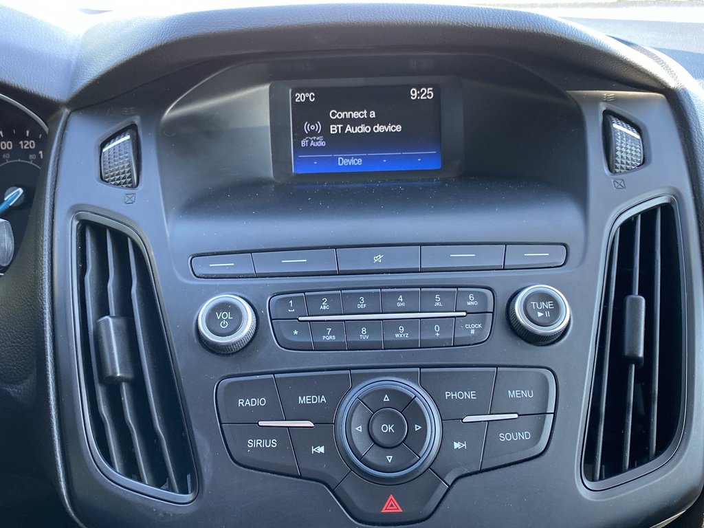 2018 Ford FOCUS SE | Htd Seats | Cruise | Cam | Bluetooth in Saint John, New Brunswick - 20 - w1024h768px