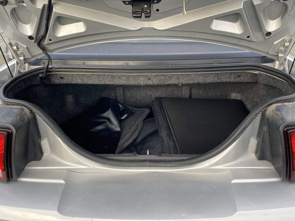 2003 Ford MUSTANG in Antigonish, Nova Scotia - 26 - w1024h768px