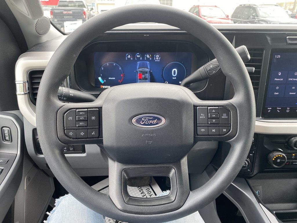 2024 Ford SUPER DUTY F-250 SRW XLT | 4WD | Warranty Until Oct 2029 in Saint John, New Brunswick - 14 - w1024h768px