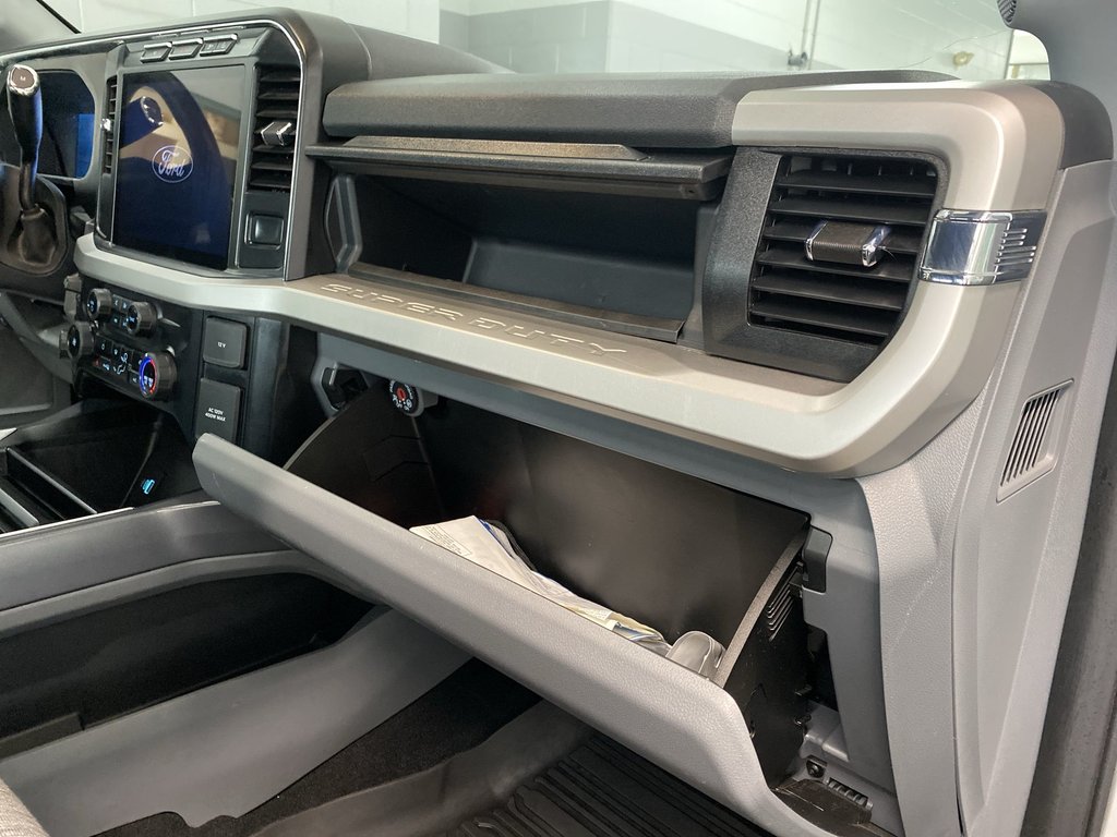 2024 Ford SUPER DUTY F-250 SRW XLT | 4WD | Warranty Until Oct 2029 in Saint John, New Brunswick - 34 - w1024h768px
