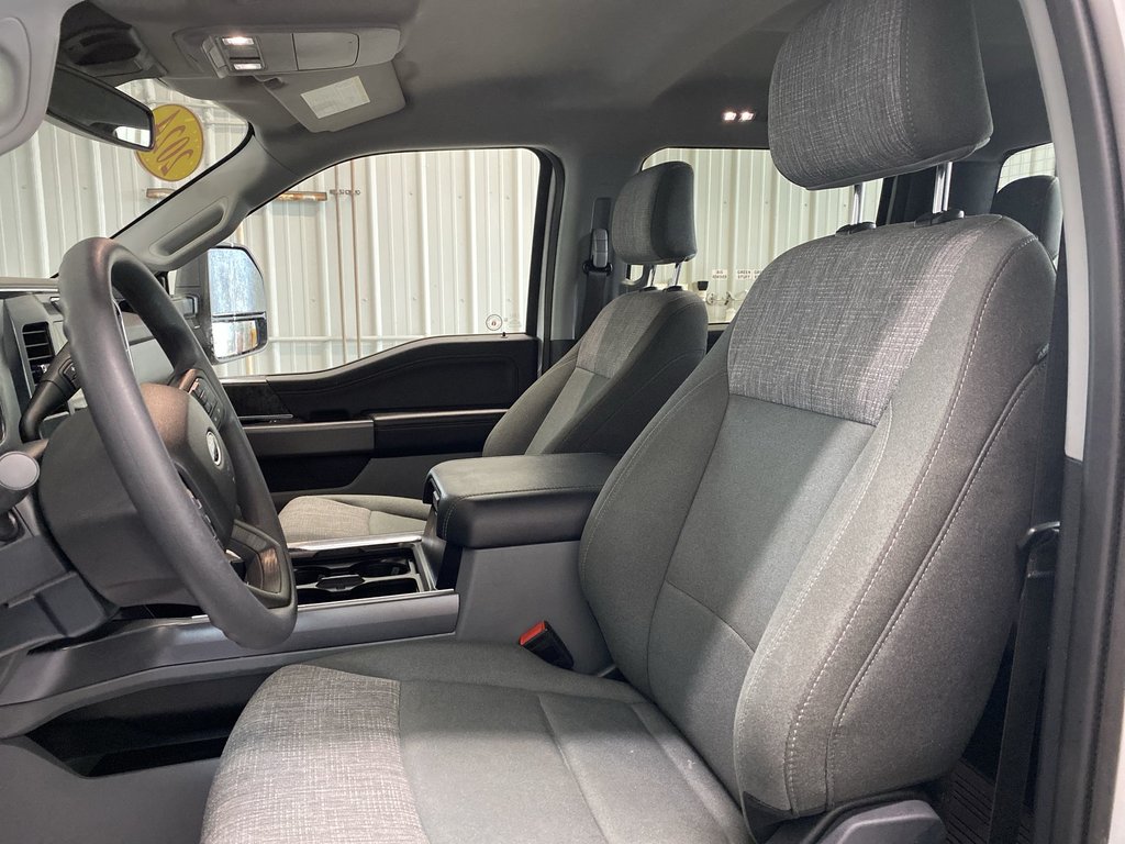 2024 Ford SUPER DUTY F-250 SRW XLT | 4WD | Warranty Until Oct 2029 in Saint John, New Brunswick - 11 - w1024h768px