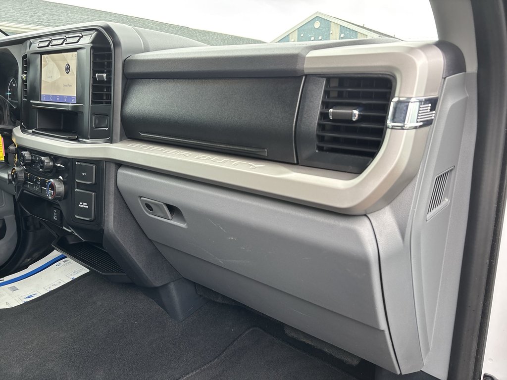 2024 Ford SUPER DUTY F-250 SRW XLT | Cam | USB | Bluetooth | Cruise in Saint John, New Brunswick - 35 - w1024h768px