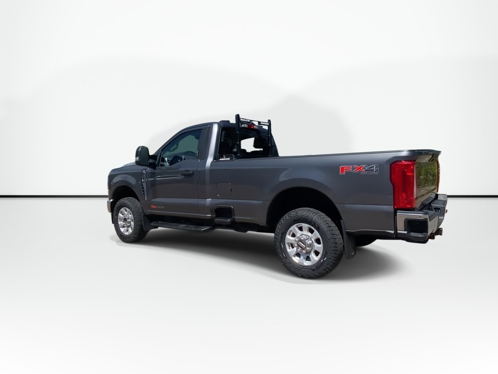 Ford SUPER DUTY F-350 SRW XLT 2023 à Saint John, Nouveau-Brunswick - 6 - w1024h768px
