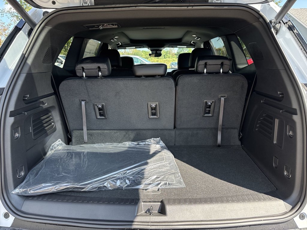 2026 GMC Acadia in Antigonish, Nova Scotia - 7 - w1024h768px