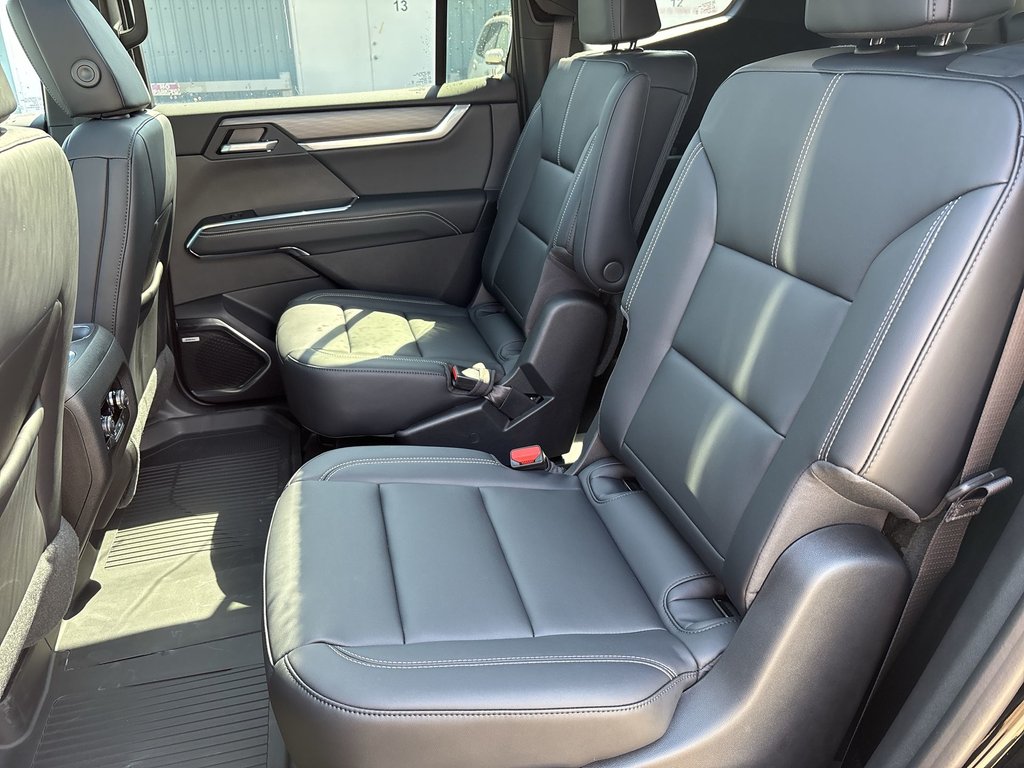 2026 GMC Acadia in Antigonish, Nova Scotia - 5 - w1024h768px
