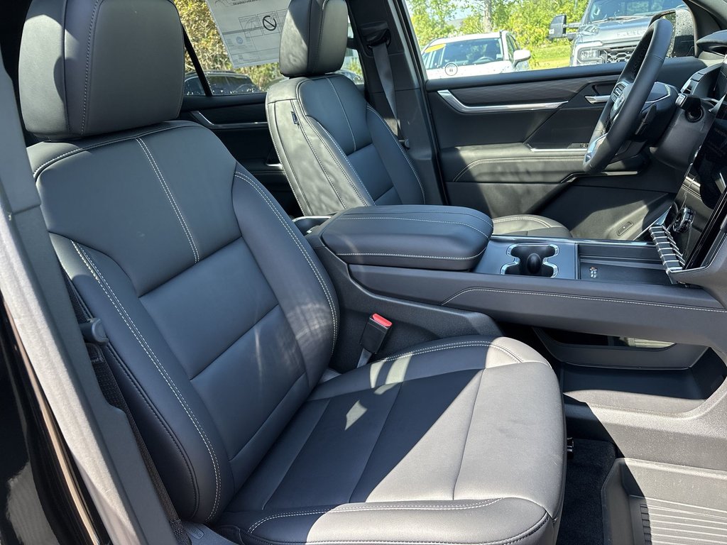 2026 GMC Acadia in Antigonish, Nova Scotia - 10 - w1024h768px
