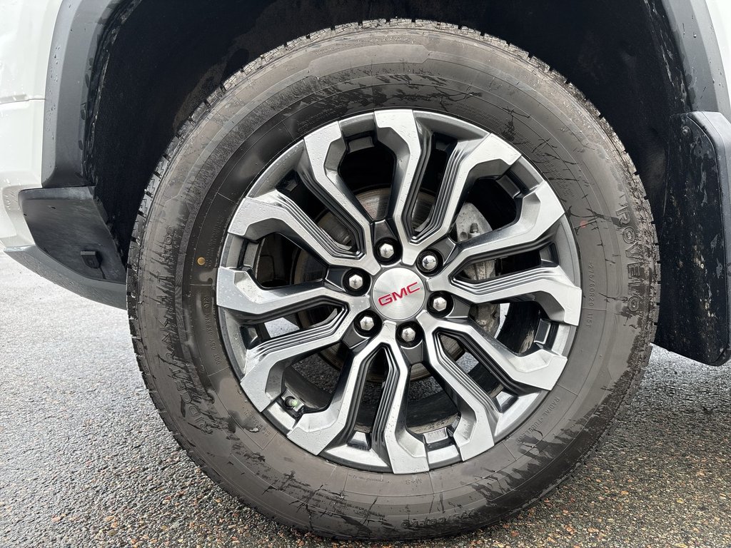2023 GMC Canyon in Antigonish, Nova Scotia - 10 - w1024h768px