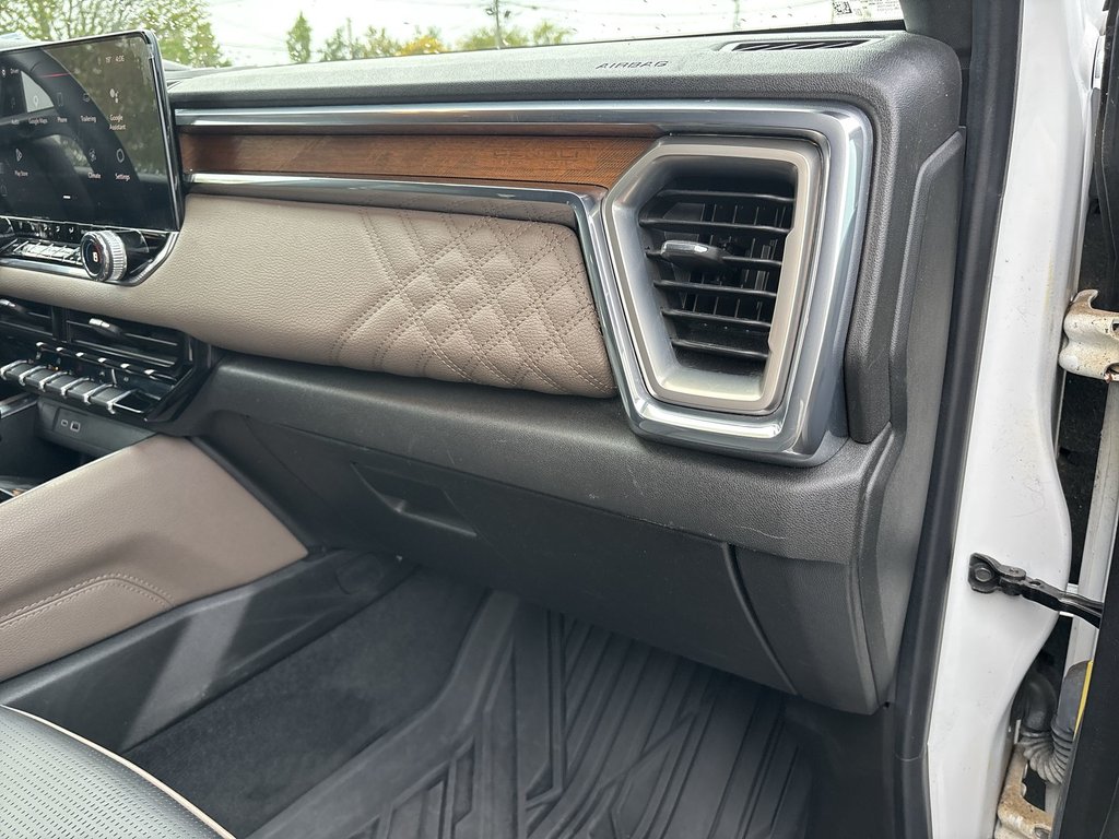 2023 GMC Canyon in Antigonish, Nova Scotia - 35 - w1024h768px