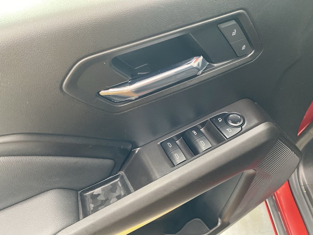 2025 GMC CANYON in Antigonish, Nova Scotia - 13 - w1024h768px