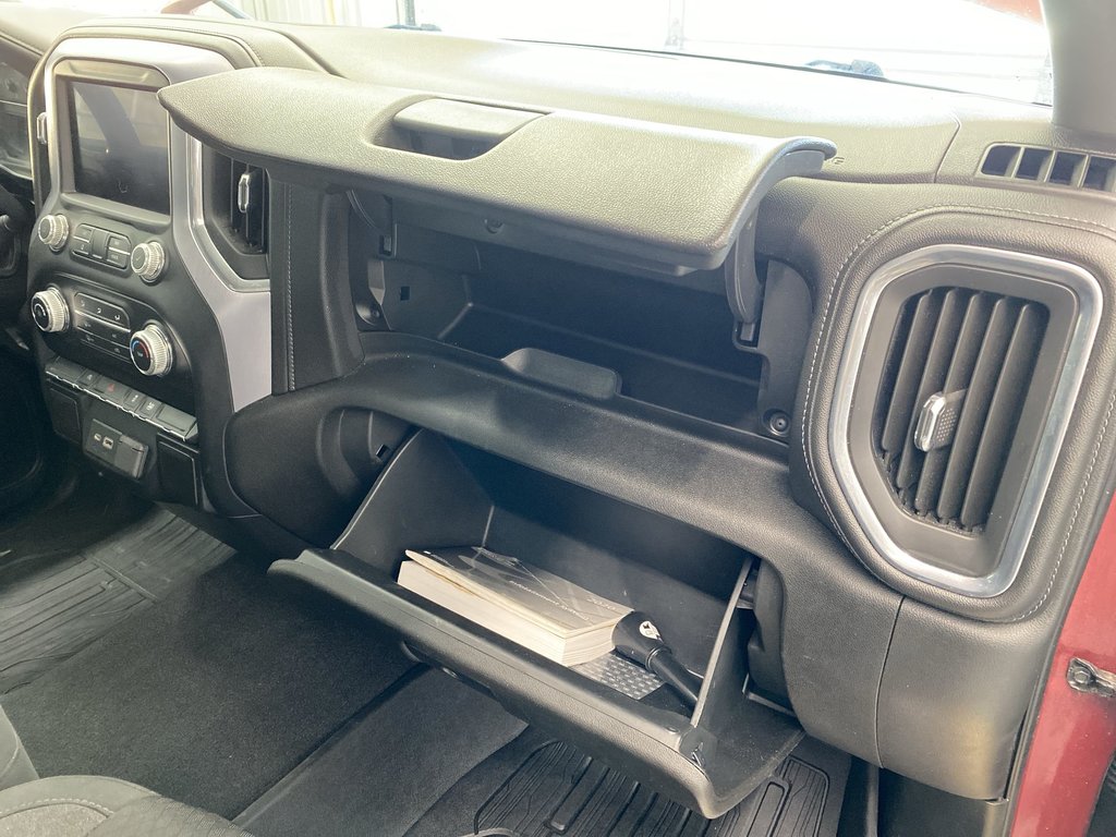 2020 GMC SIERRA 1500 SLE in Saint John, New Brunswick - 33 - w1024h768px