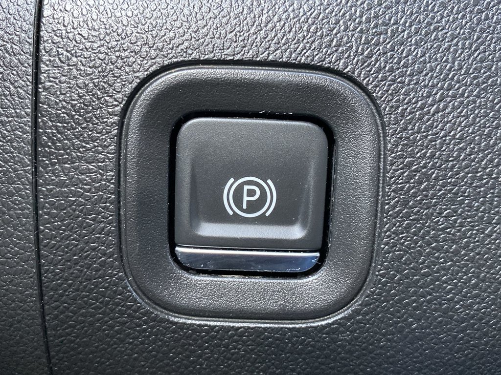 2020 GMC SIERRA 1500 AT4 in Saint John, New Brunswick - 26 - w1024h768px