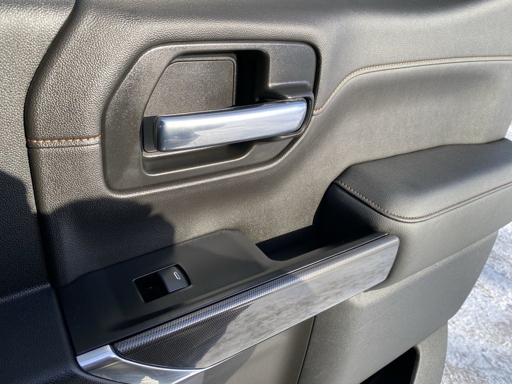 2020 GMC SIERRA 1500 AT4 in Saint John, New Brunswick - 32 - w1024h768px