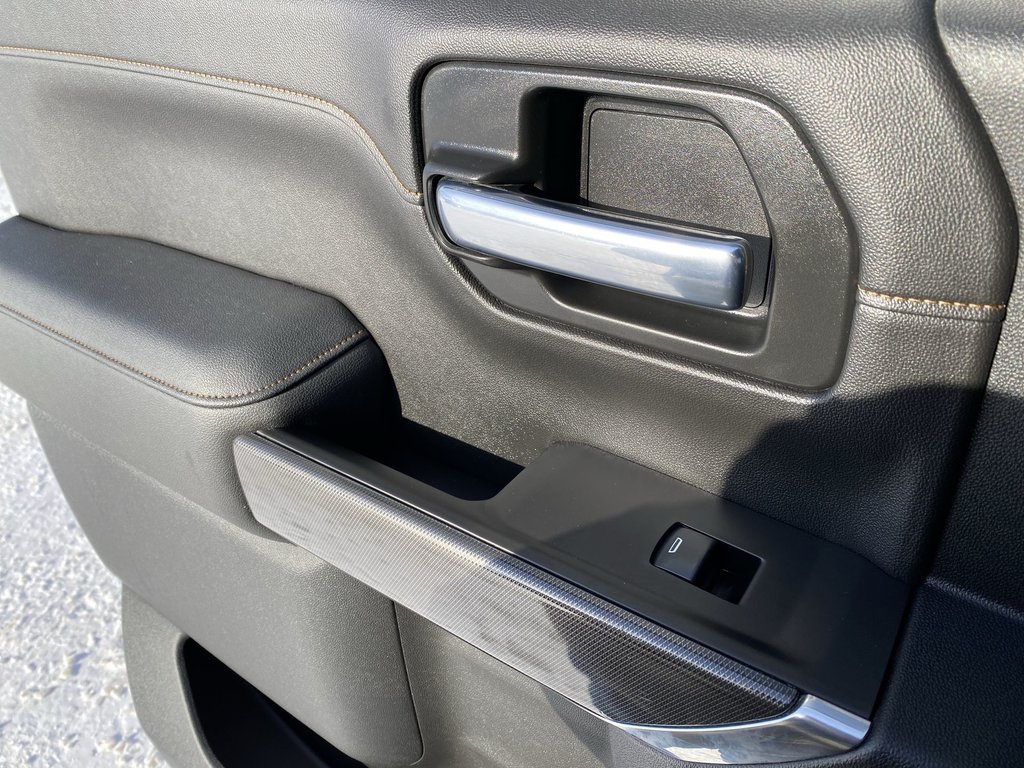 2020 GMC SIERRA 1500 AT4 in Saint John, New Brunswick - 29 - w1024h768px