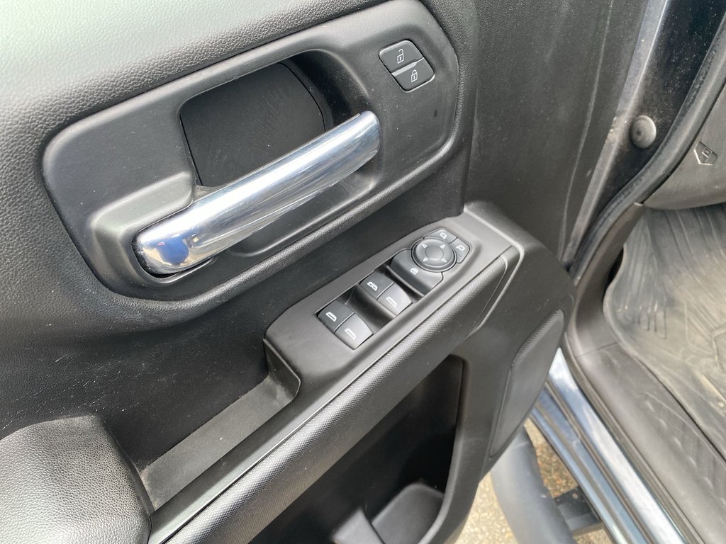 2021 GMC SIERRA 1500 BASE | Cam | USB | BT | Keyless | Cruise in Saint John, New Brunswick - 13 - w1024h768px