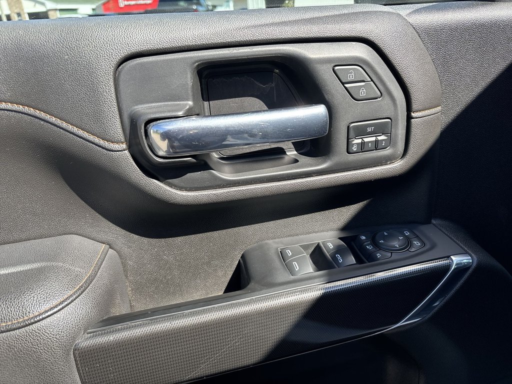 GMC Sierra 2500 HD AT4 | Leather | Cam | USB | HtdWheel | Bluetooth 2022 à Saint John, Nouveau-Brunswick - 13 - w1024h768px