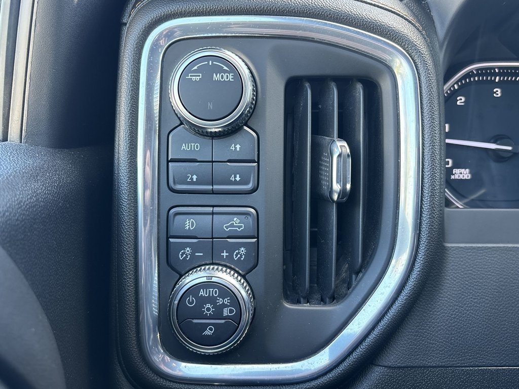 GMC Sierra 2500 HD AT4 | Leather | Cam | USB | HtdWheel | Bluetooth 2022 à Saint John, Nouveau-Brunswick - 18 - w1024h768px