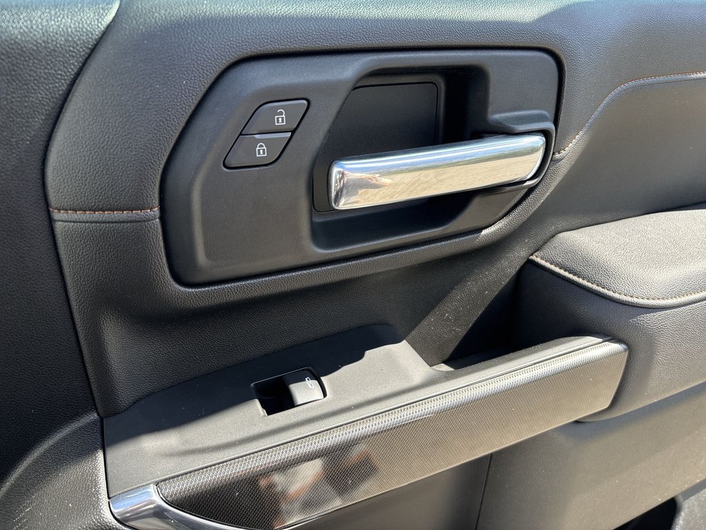 GMC Sierra 2500 HD AT4 | Leather | Cam | USB | HtdWheel | Bluetooth 2022 à Saint John, Nouveau-Brunswick - 35 - w1024h768px