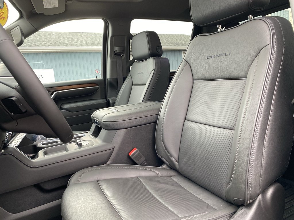 GMC SIERRA 2500 HD Denali | Diesel | SunRoof | Cam | Warranty to 2030 2025 à Saint John, Nouveau-Brunswick - 11 - w1024h768px