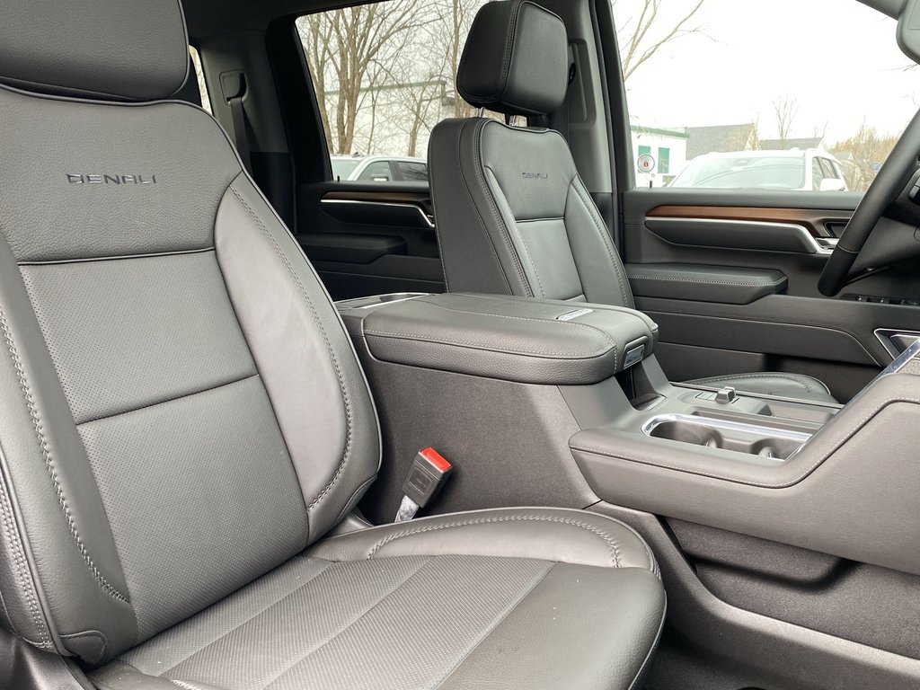 GMC SIERRA 2500 HD Denali | Diesel | SunRoof | Cam | Warranty to 2030 2025 à Saint John, Nouveau-Brunswick - 32 - w1024h768px