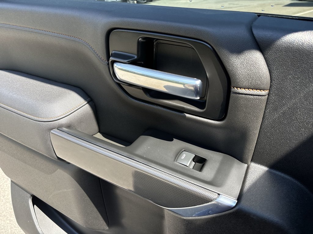 2022 GMC SIERRA 2500 HD AT4 | Leather Roof | Nav | in Saint John, New Brunswick - 29 - w1024h768px