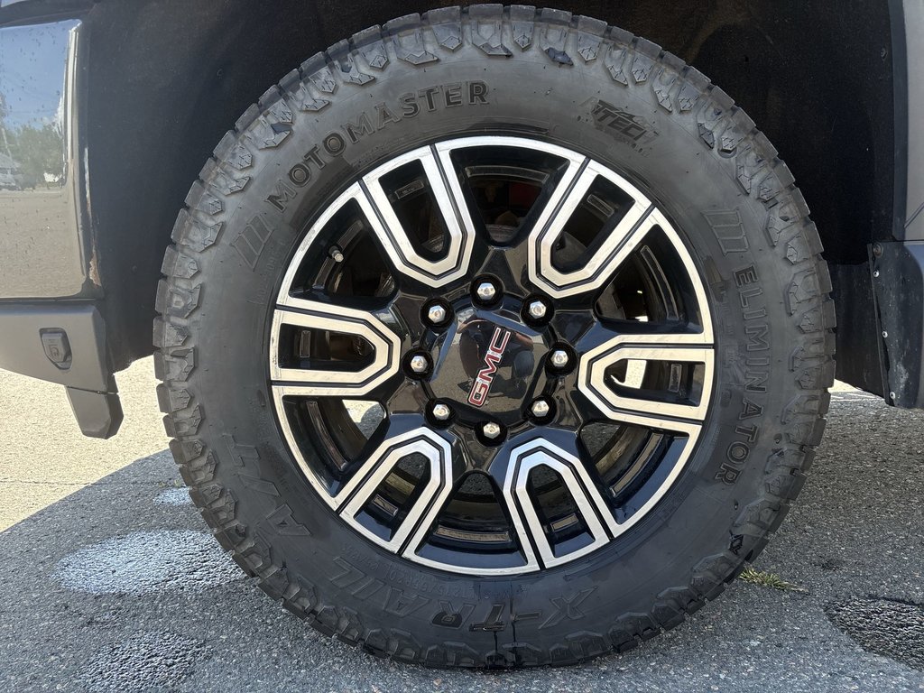 2022 GMC SIERRA 2500 HD AT4 | Leather Roof | Nav | in Saint John, New Brunswick - 10 - w1024h768px