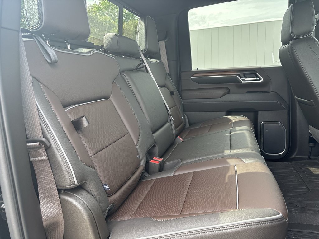 2024 GMC Sierra 2500 Denali 4WD Crew in Antigonish, Nova Scotia - 31 - w1024h768px