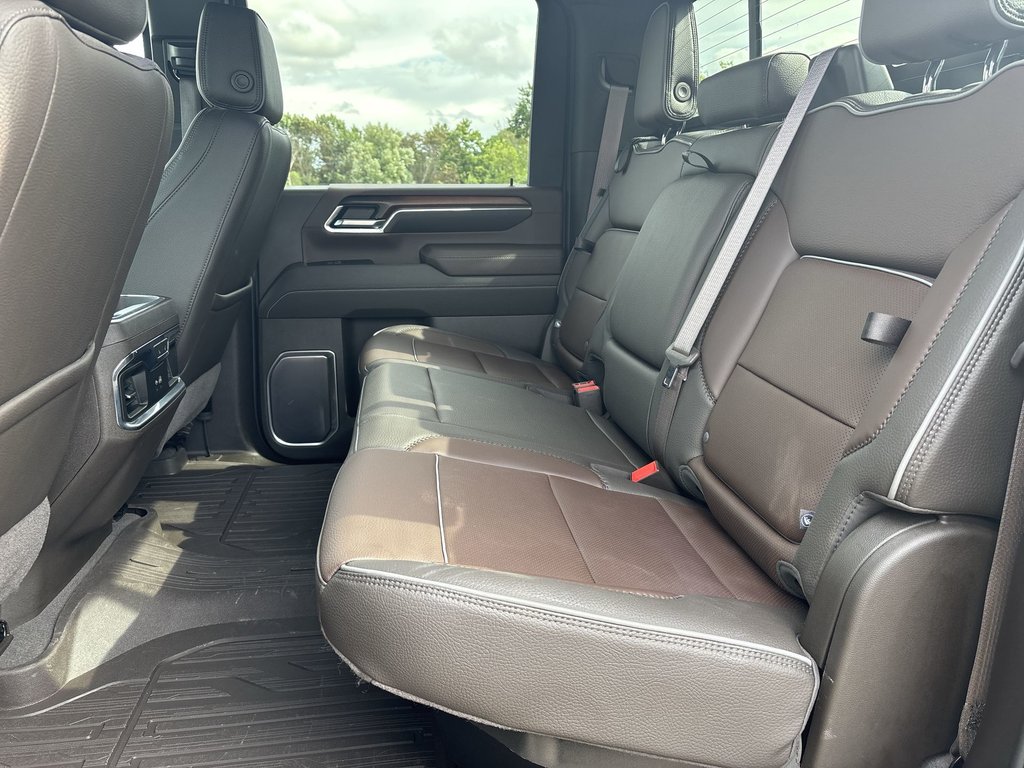 2024 GMC Sierra 2500 Denali 4WD Crew in Antigonish, Nova Scotia - 27 - w1024h768px