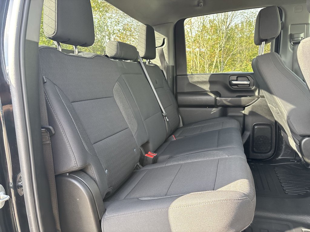 GMC Sierra 3500 HD Pro Crew 4x4 | Cam | USB | Bluetooth | Cruise 2025 à Saint John, Nouveau-Brunswick - 30 - w1024h768px