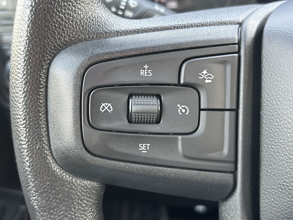 GMC Sierra 3500 HD Pro Crew 4x4 | Cam | USB | Bluetooth | Cruise 2025 à Saint John, Nouveau-Brunswick - 17 - w1024h768px