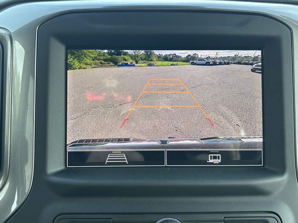 GMC Sierra 3500 HD Pro Crew 4x4 | Cam | USB | Bluetooth | Cruise 2025 à Saint John, Nouveau-Brunswick - 21 - w1024h768px