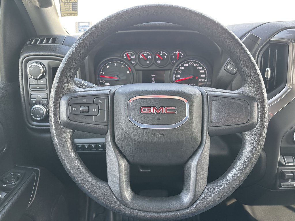GMC Sierra 3500 HD Pro Crew 4x4 | Cam | USB | Bluetooth | Cruise 2025 à Saint John, Nouveau-Brunswick - 14 - w1024h768px