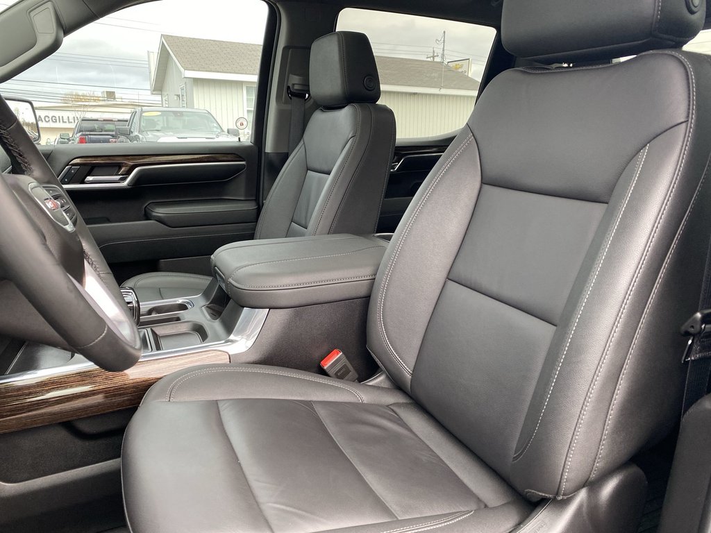 2024 GMC SIERRA in Antigonish, Nova Scotia - 11 - w1024h768px