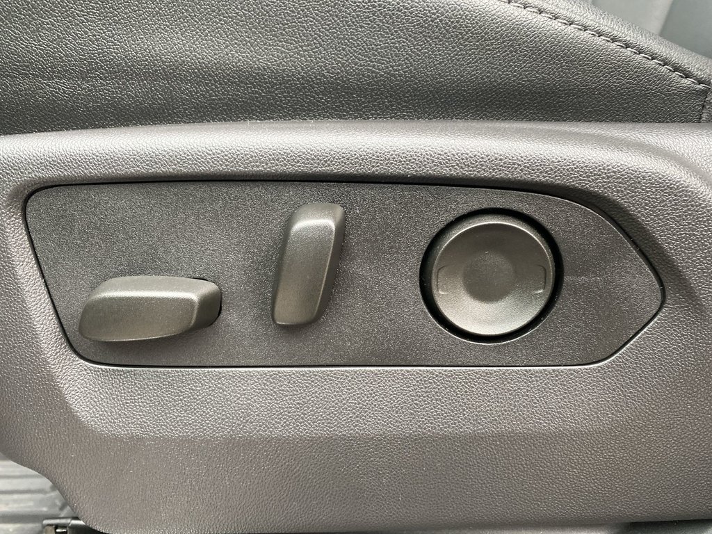 2024 GMC SIERRA in Antigonish, Nova Scotia - 12 - w1024h768px