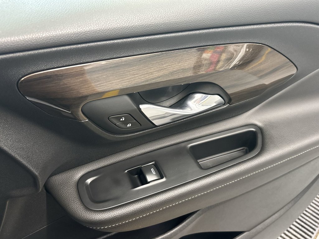 2020 GMC TERRAIN BASE in Saint John, New Brunswick - 36 - w1024h768px