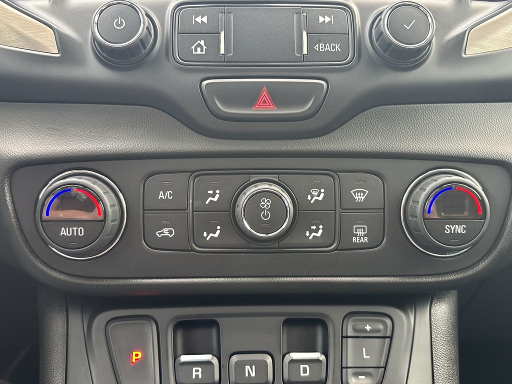 2020 GMC TERRAIN BASE in Saint John, New Brunswick - 23 - w1024h768px