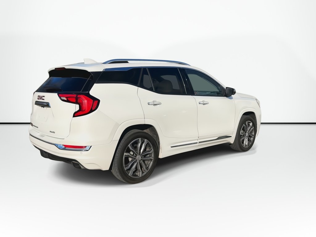 2020 GMC TERRAIN Denali in Saint John, New Brunswick - 8 - w1024h768px