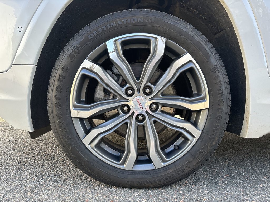 2020 GMC TERRAIN Denali in Saint John, New Brunswick - 10 - w1024h768px