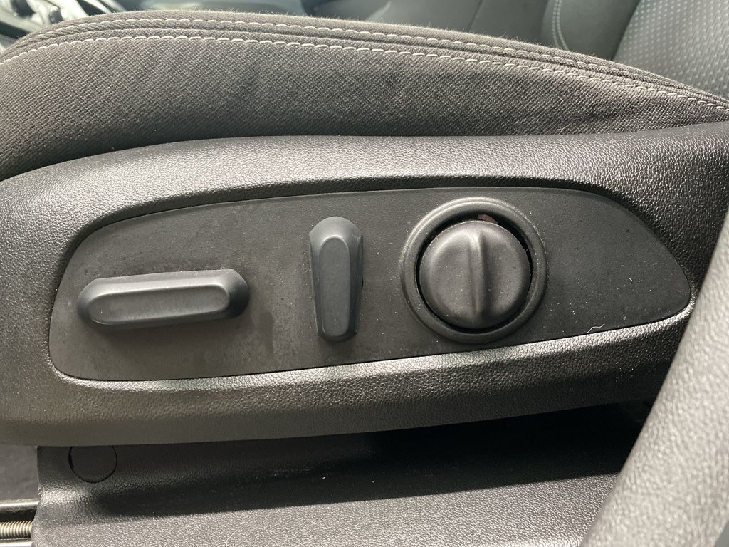 2022 GMC TERRAIN SLE in Saint John, New Brunswick - 12 - w1024h768px