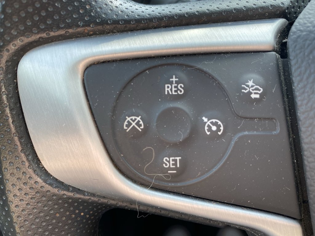 2022 GMC TERRAIN SLE in Saint John, New Brunswick - 17 - w1024h768px