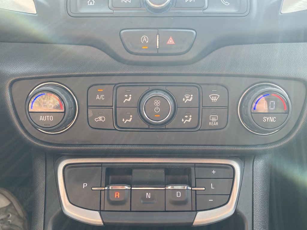 2022 GMC TERRAIN SLE in Saint John, New Brunswick - 23 - w1024h768px
