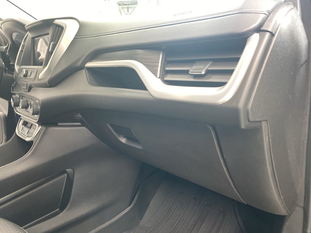 2022 GMC TERRAIN SLE in Saint John, New Brunswick - 35 - w1024h768px