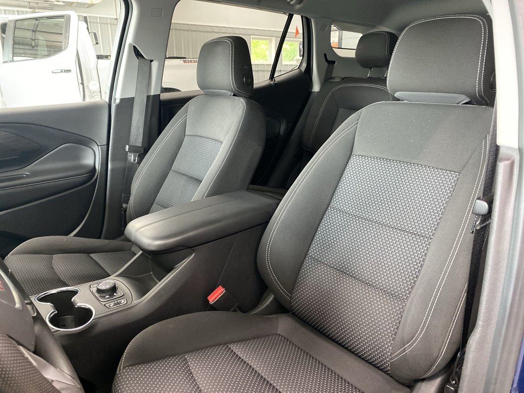 2022 GMC TERRAIN SLE in Saint John, New Brunswick - 11 - w1024h768px