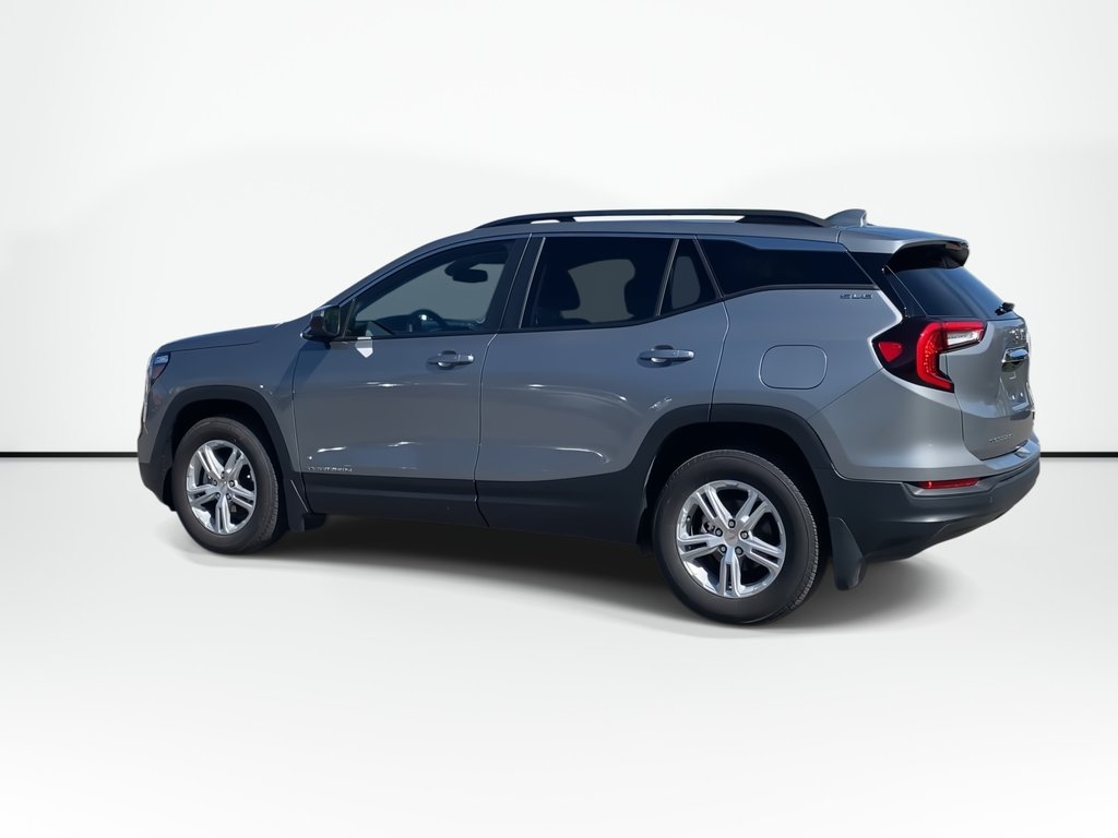 2024 GMC TERRAIN SLE in Saint John, New Brunswick - 6 - w1024h768px