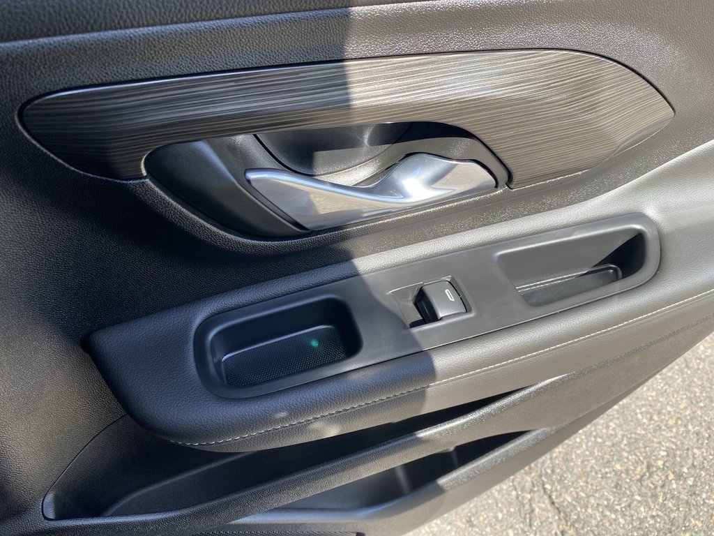 2024 GMC TERRAIN SLE in Saint John, New Brunswick - 32 - w1024h768px