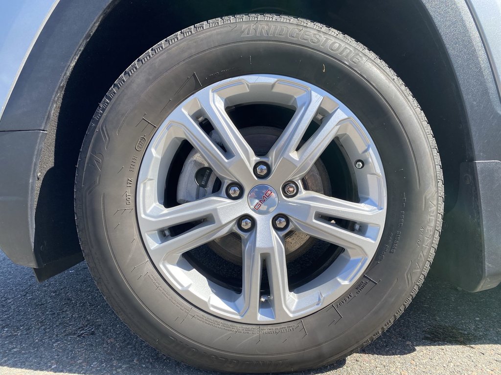 2024 GMC TERRAIN SLE in Saint John, New Brunswick - 10 - w1024h768px