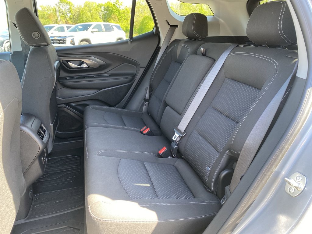 2024 GMC TERRAIN SLE in Saint John, New Brunswick - 27 - w1024h768px