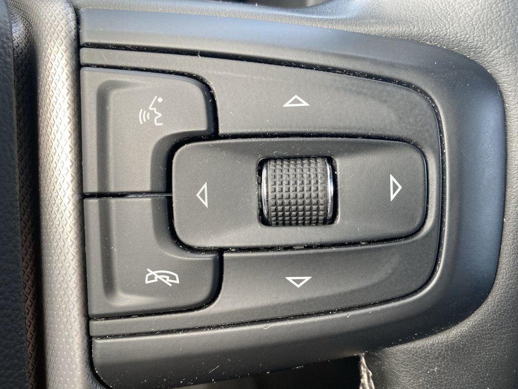 2024 GMC YUKON XL Denali | Ventilated Leather Seat | Htd Wheel | 4WD in Saint John, New Brunswick - 18 - w1024h768px